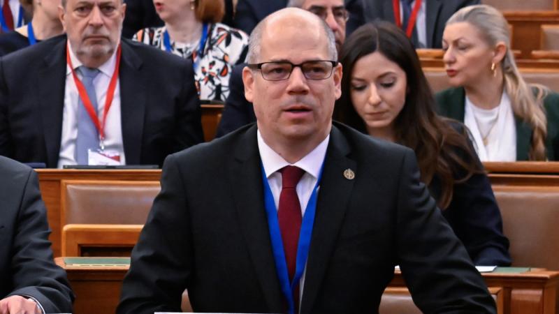 Az új legfőbb ügyész megszólalt: nem számít, milyen érdeket érintünk, a lényeg az igazság.