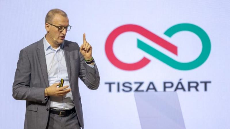 Tarr Zoltán véleménye szerint felesleges erőfeszítéseket tenni, mivel az ukrán mezőgazdaság messze felülmúlja a magyart.