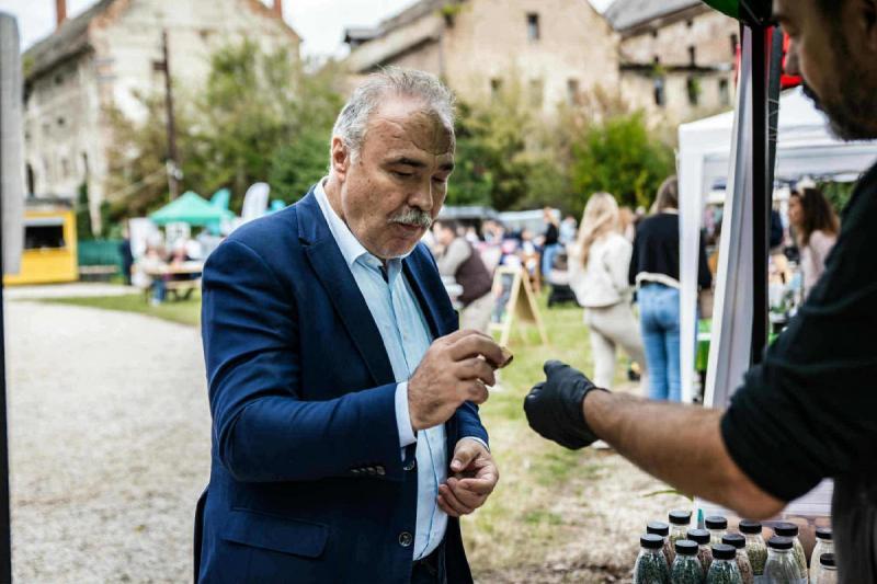 A hála elfeledése: Brüsszel büntetőintézkedései azokkal szemben, akiknek a megélhetésünket köszönhetjük.